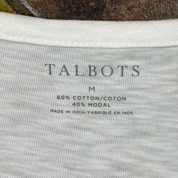 Talbots White Embroidered T-Shirt Medium - Picture 8 of 10